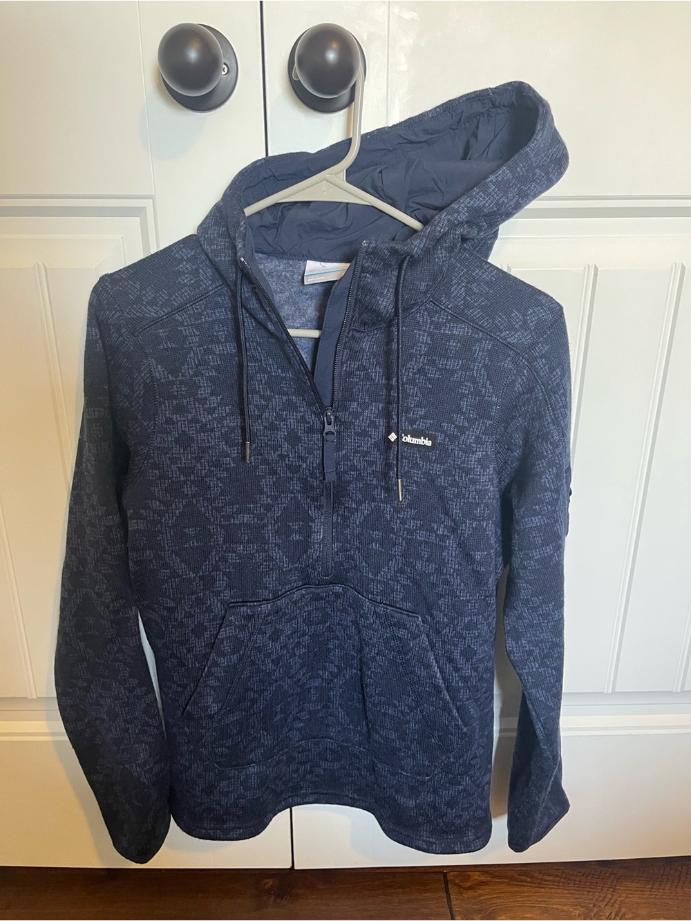 Columbia Woman’s Navy Patterned Half-Zip Hooded Sweater